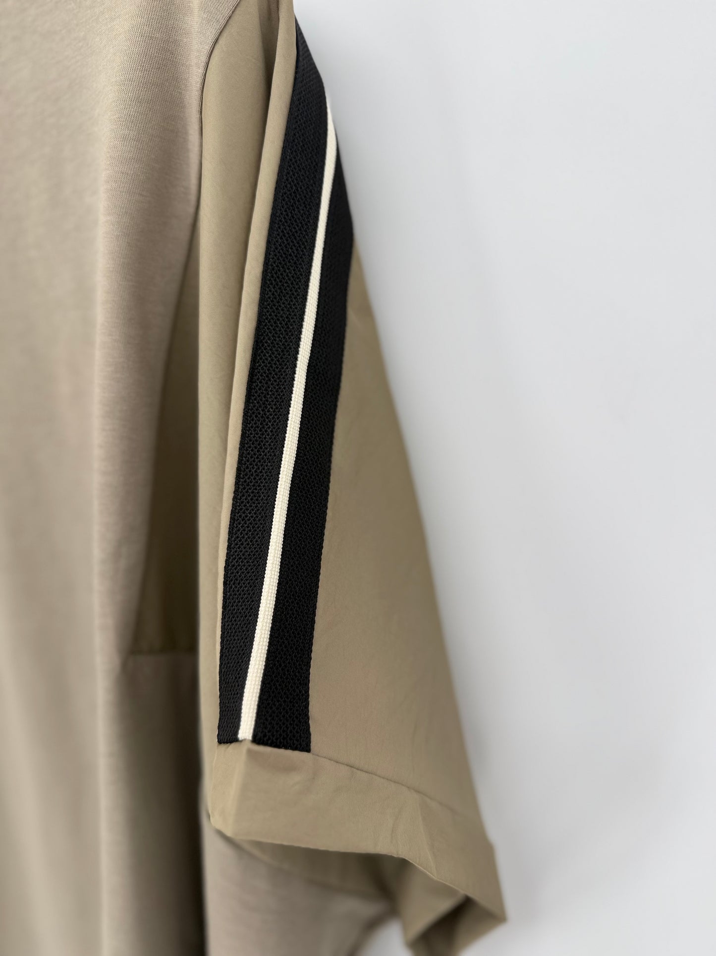 MUST BUY 【146】ショルダーライン 異素材ミックス トップス